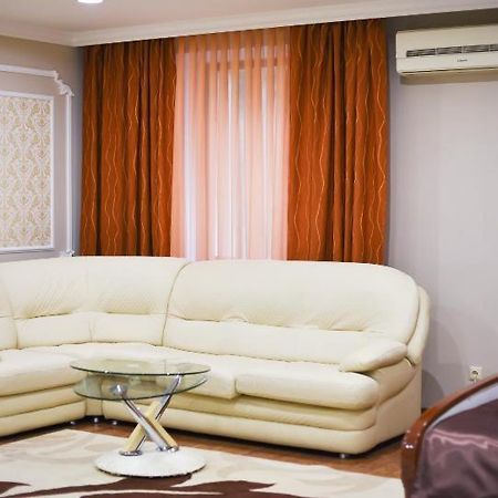 Sky Luxe Hotel Астана Экстерьер фото