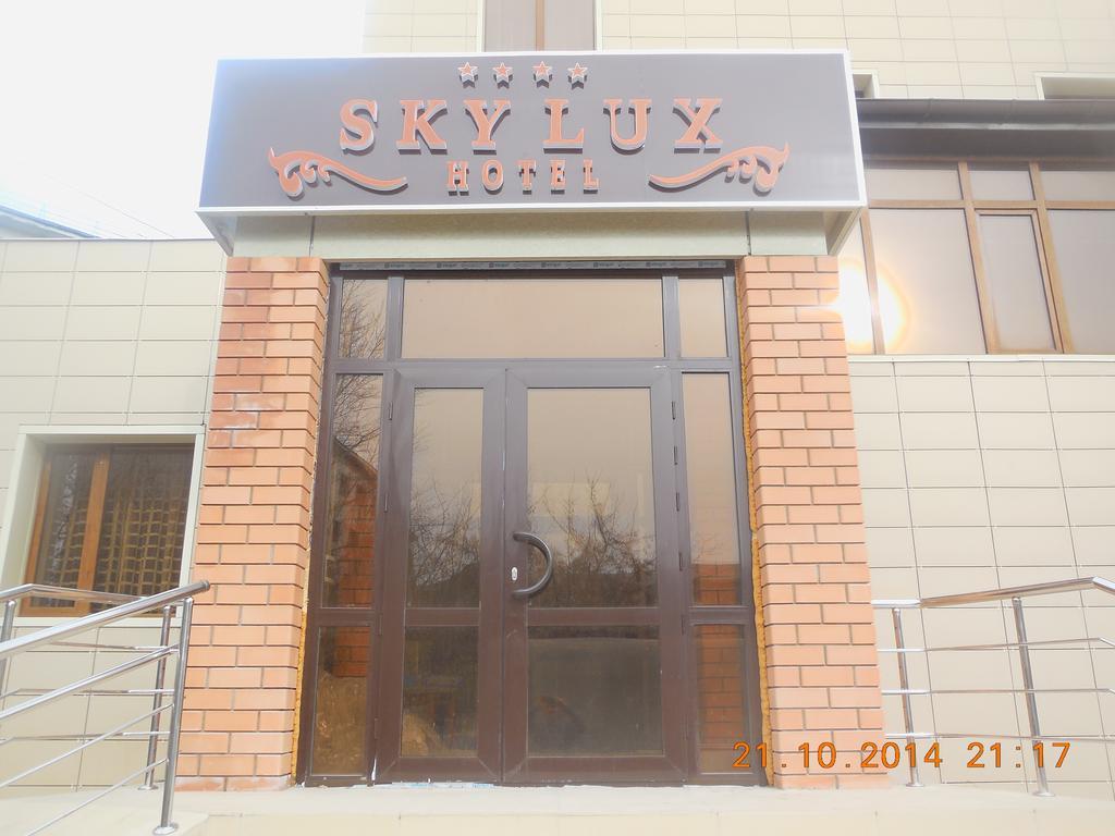 Sky Luxe Hotel Астана Экстерьер фото